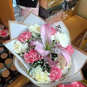 1 Lily, 5 White Carnation, 5 Pink Carnation Bouquet
